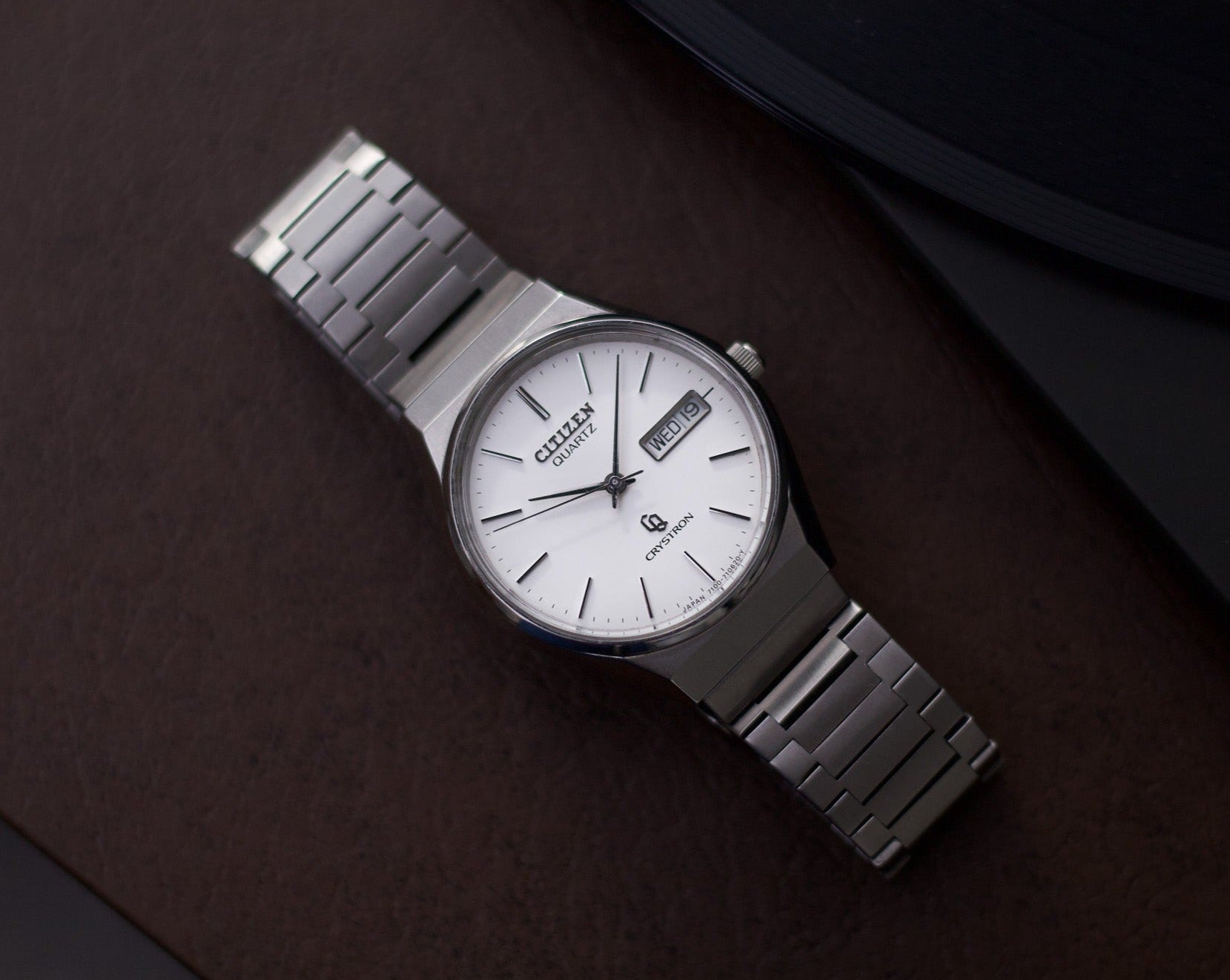 1970s Citizen Crystron Soft White Dial Men's Wrist-Watch – Mecalco