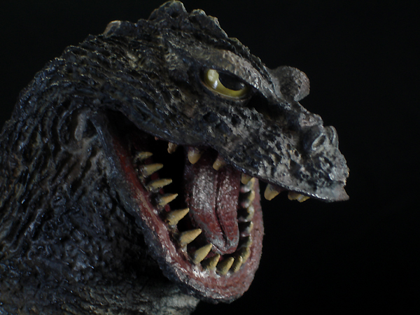 パラダイス】 60cmキンゴジ 完成品