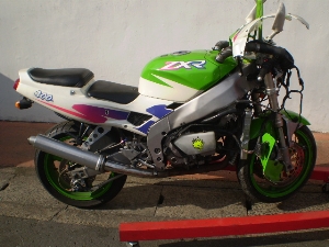 中古バイクパーツ販売専門店アイラブモーターKAWASAKI/カワサキ ZXR400