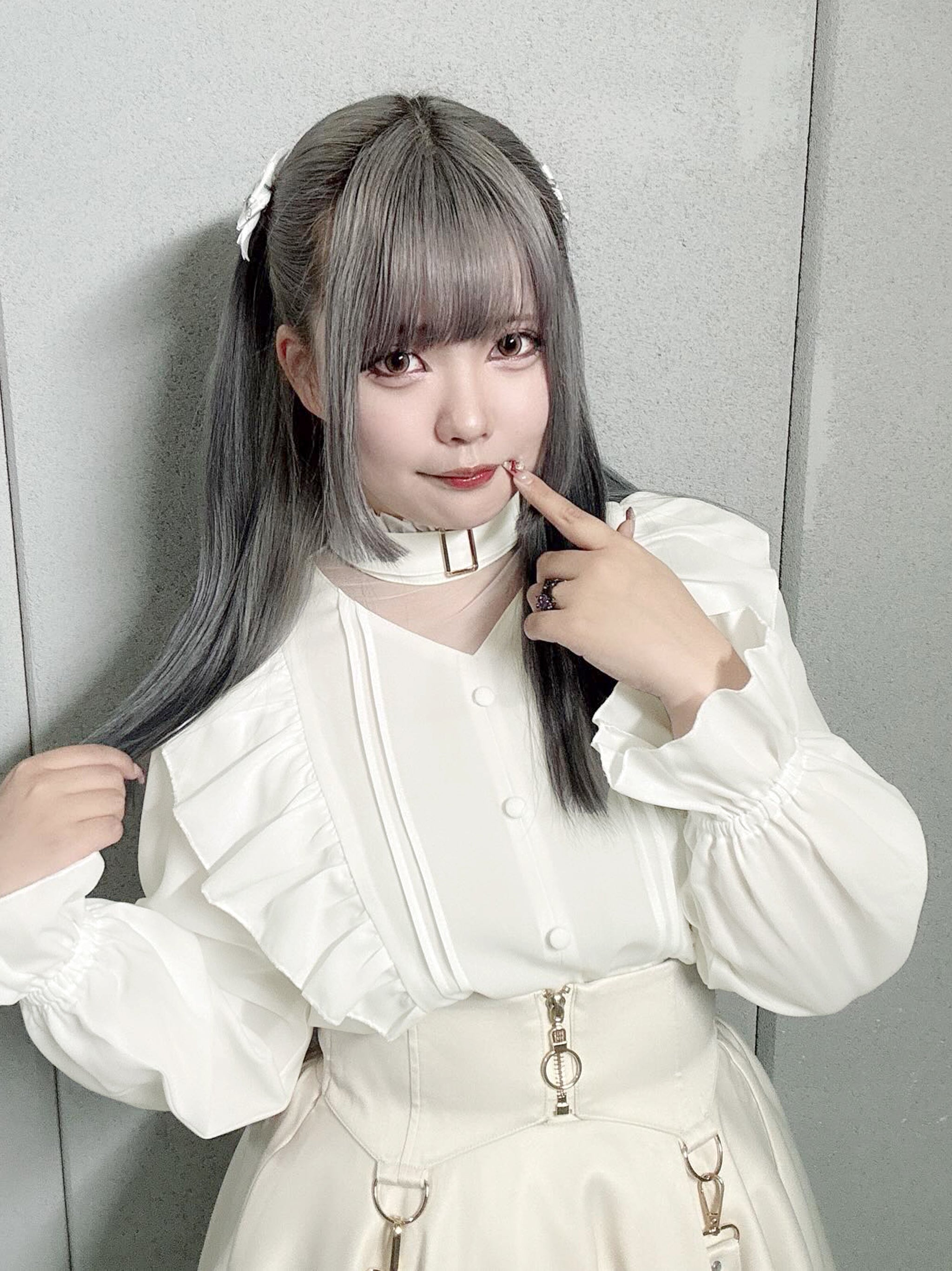 Mysterious Spice チョーカー風ブラウス – Amavel（アマベル）公式サイト