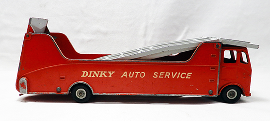 DINKY社製アンティークミニカー