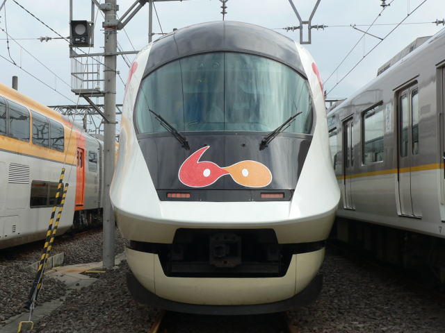 近鉄特急60周年記念号運転 | Railway Enjoy Net - 関西の鉄道サイト –