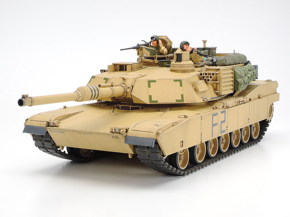 1/35 アメリカ M1A2 エイブラムス戦車 イラク戦仕様: スケールモデル