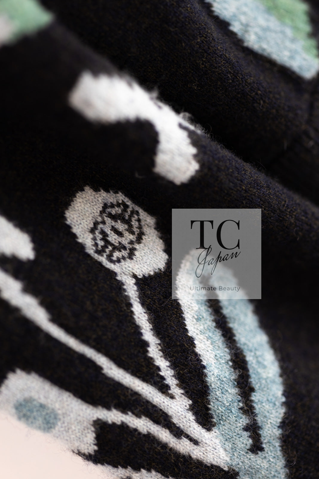 シャネル セーター CHANEL ブラック マルチカラー 花柄 カシミア