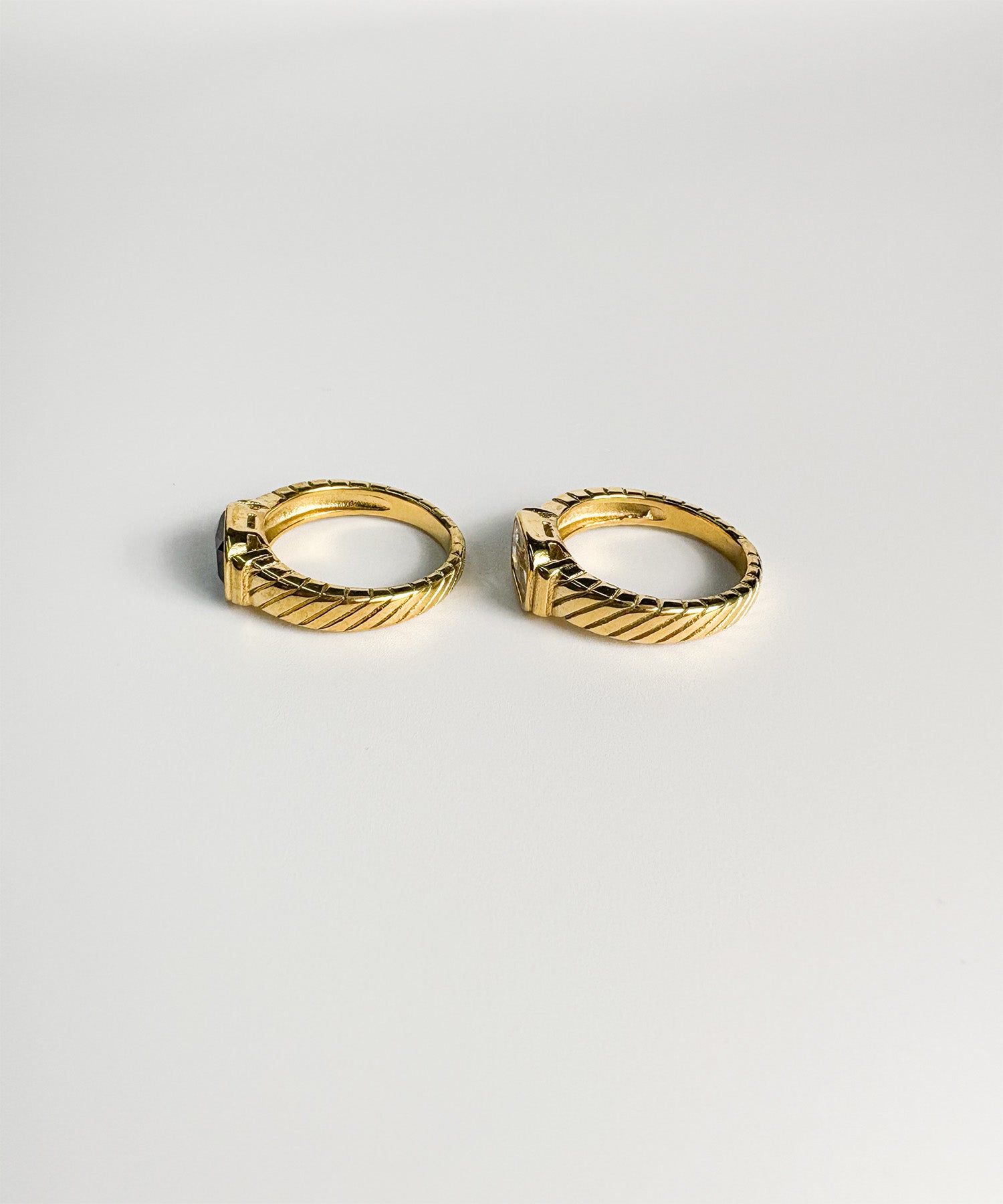 ヴィンテージストーンリング【Gold×Clear】 | tok