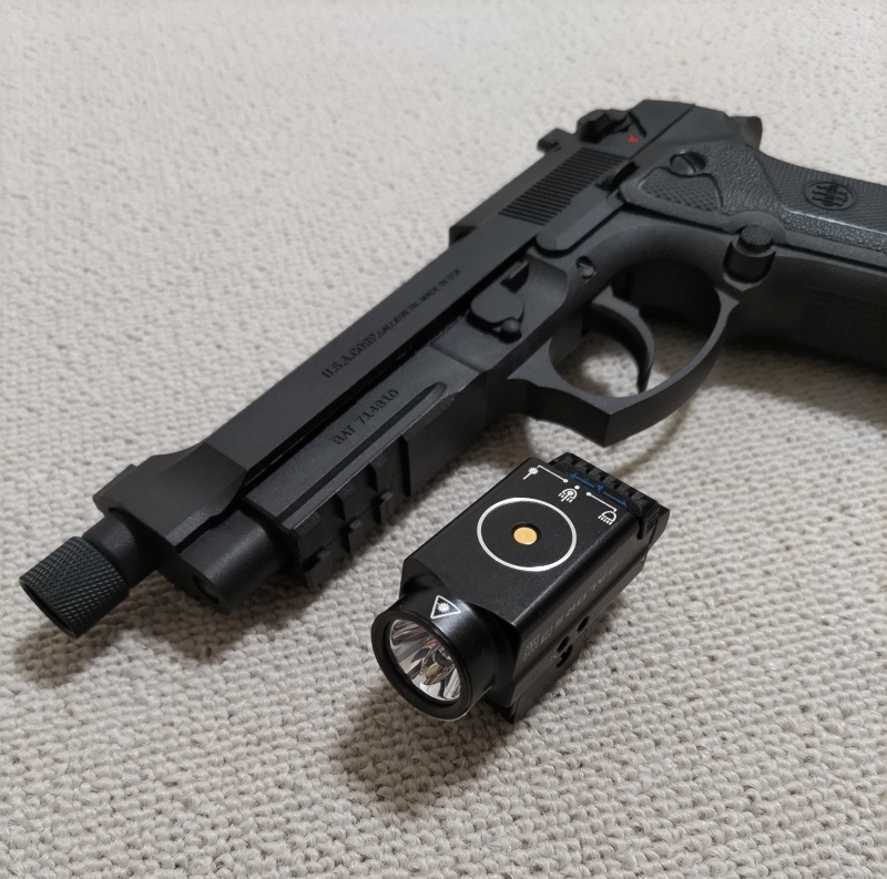 第二弾！コスパ最強ハンドガン向け本格フラッシュライト Olight BALDR