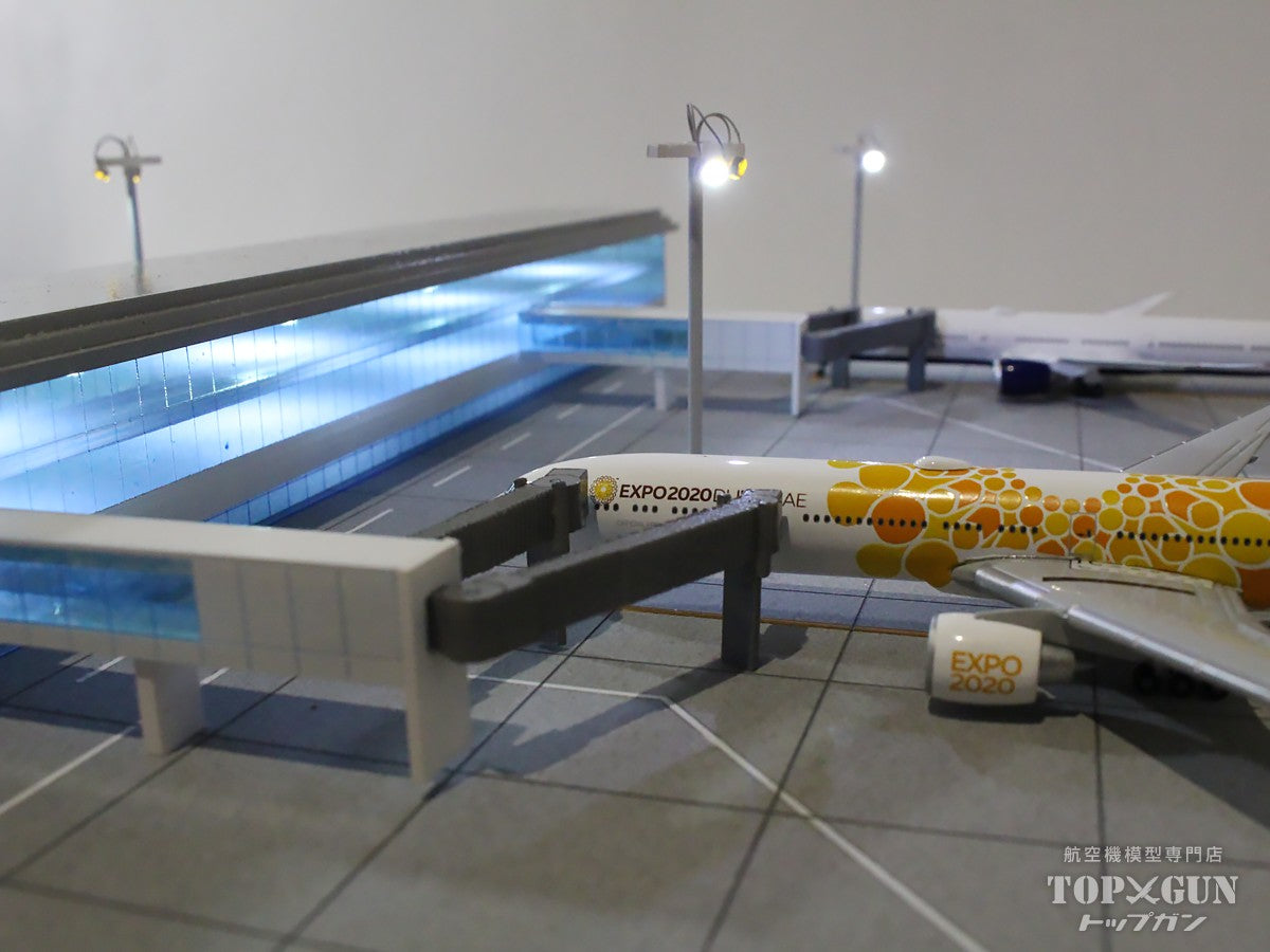 Delta Groove Roteiro4s Terminal 空港ターミナルLED組込式ライト