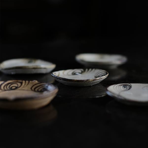 馬の目 豆皿 – zakka store towi