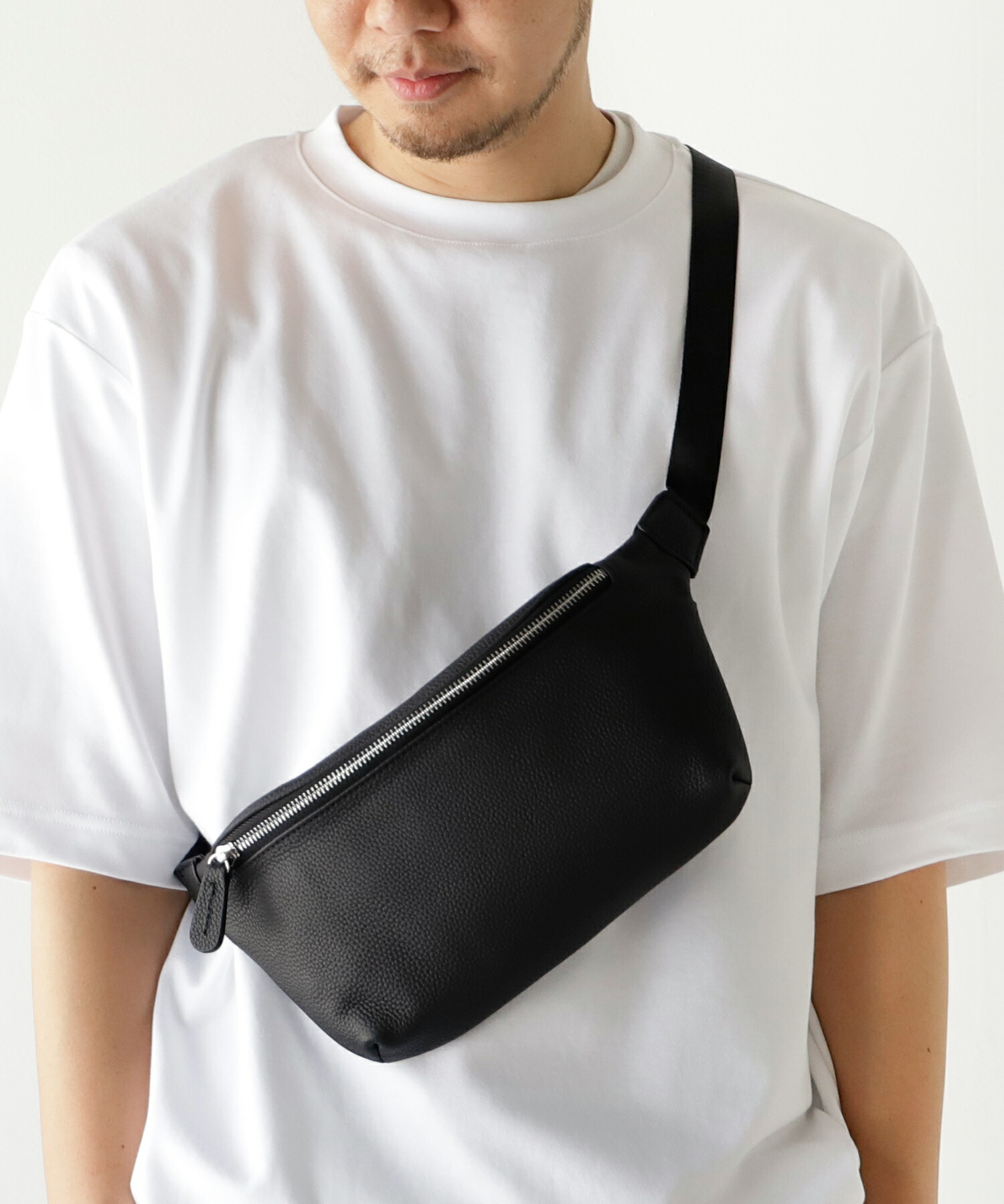 楽天市場】ボディバッグ レディース 本革 メンズ ショルダーバッグ