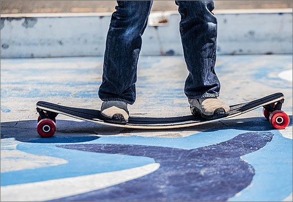 スノボ・オフトレのためのロングスケートボードがYOROIブランドから初