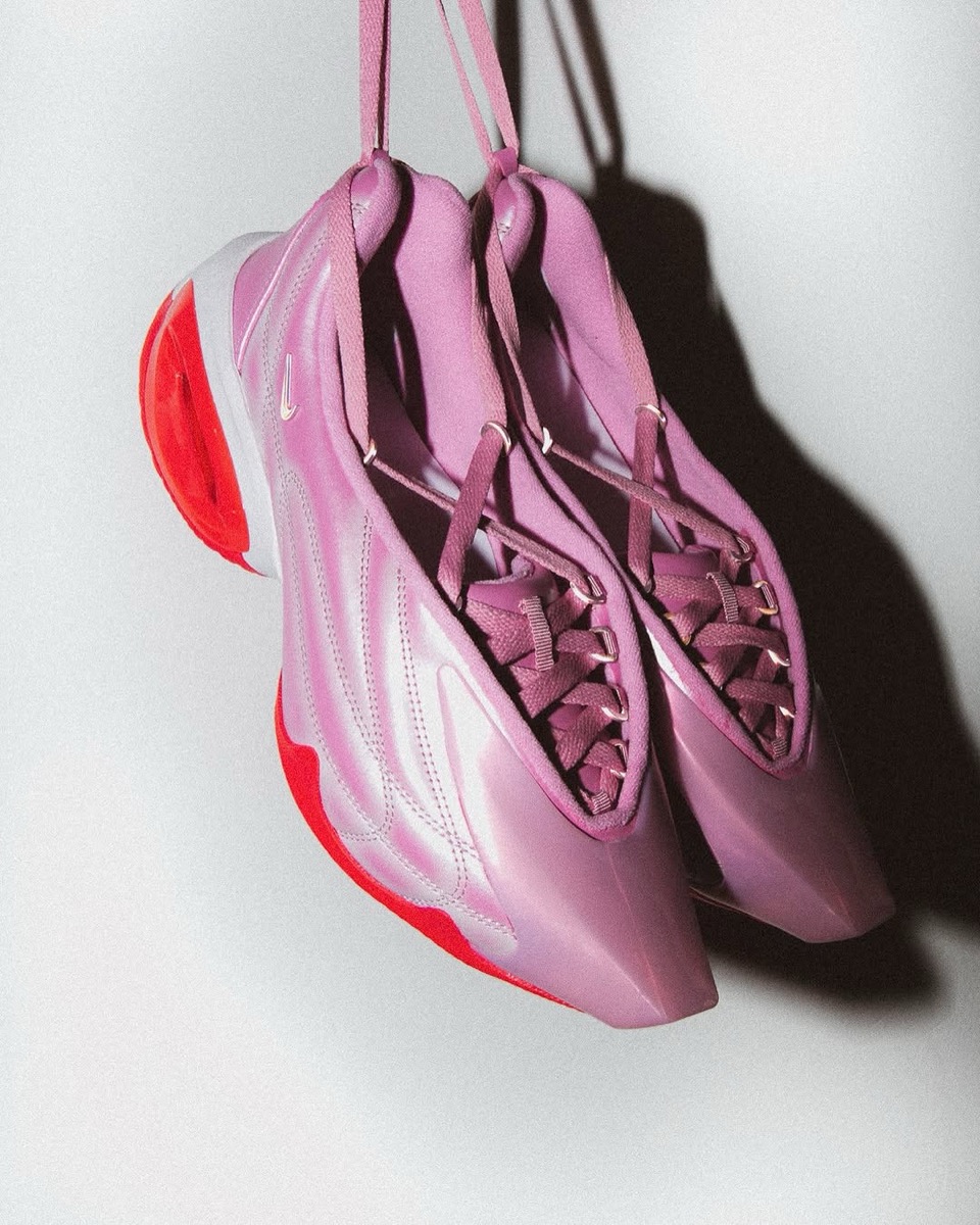 Nike x KNWLS Air Max Muse & コラボアパレル が国内10月23日／10月24