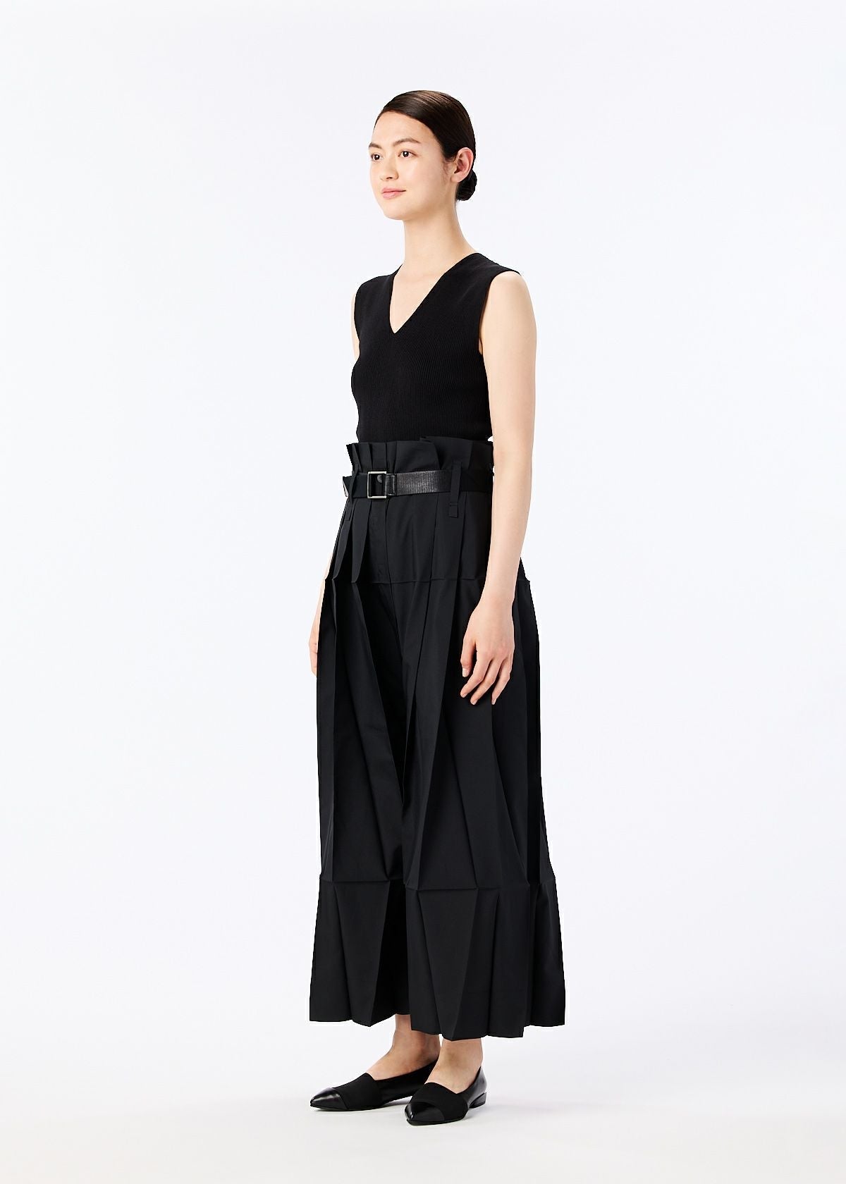 132 5. SOLID – ISSEY MIYAKE ONLINE STORE