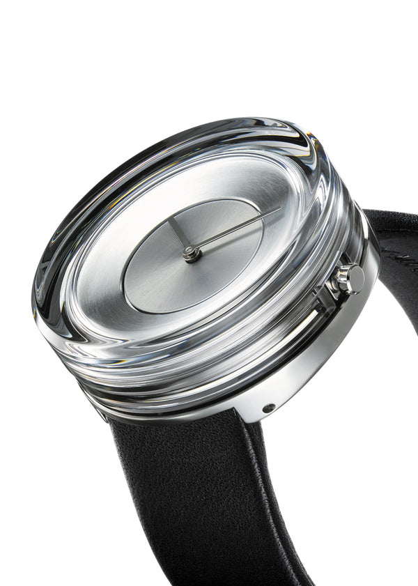 Glass Watch Designed by Tokujin Yoshioka – ISSEY MIYAKE ONLINE STORE