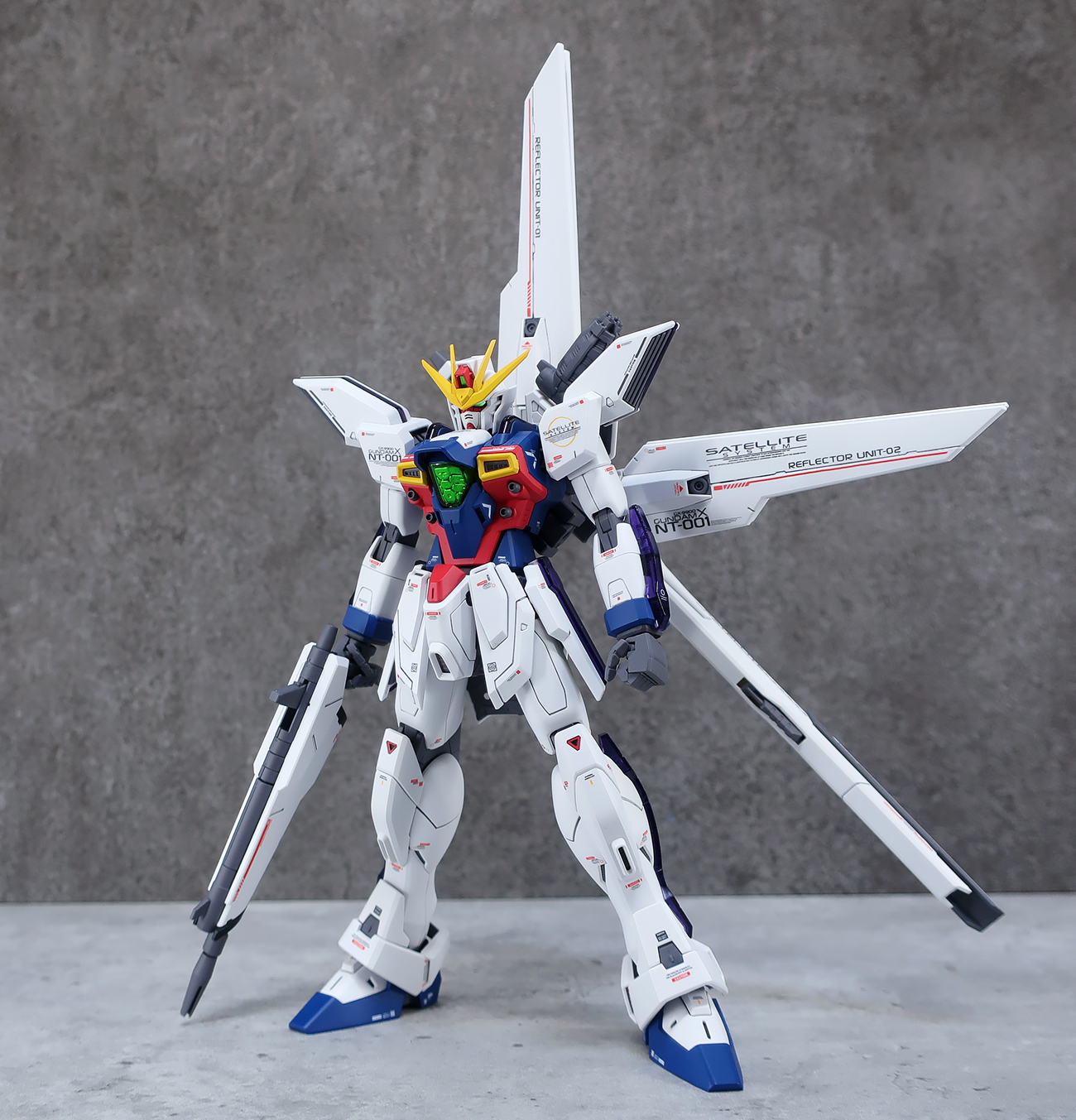 MG 1/100 ガンダムX 完成品