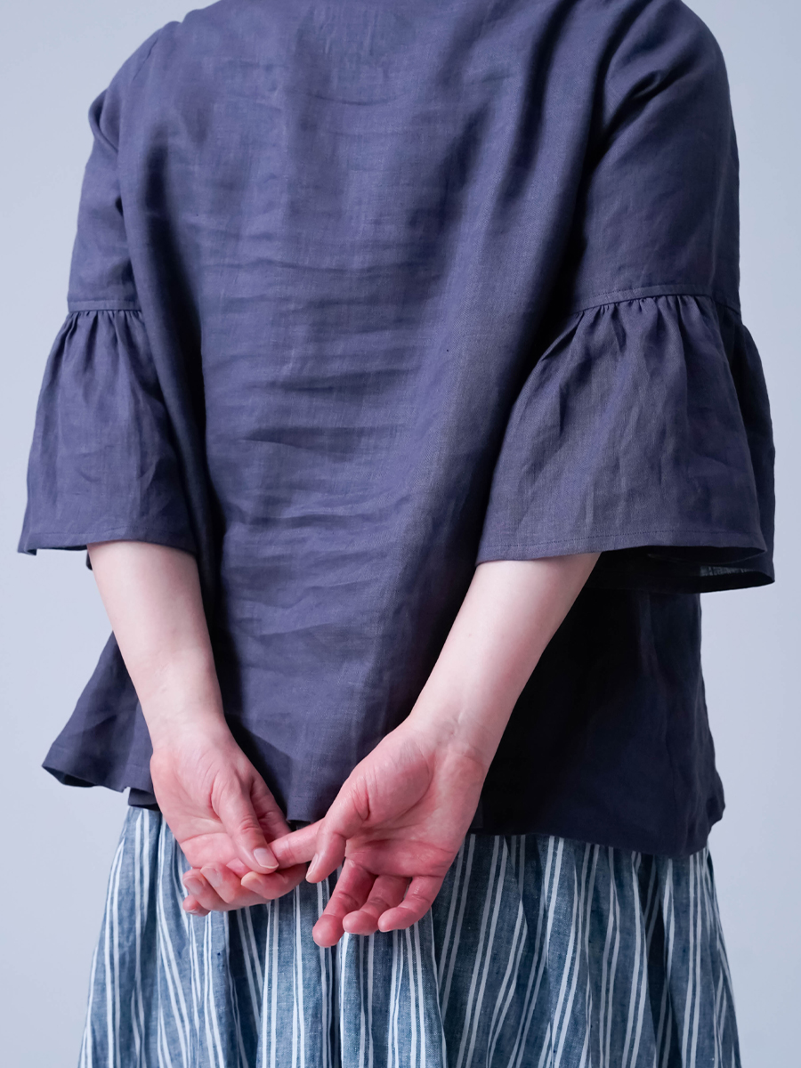 リネントップス】大人専用！ 可愛くなりすぎない フリル袖トップス