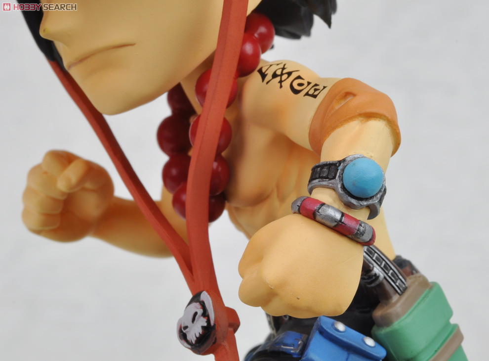 ボビングヘッド ONE PIECEシリーズ ポートガス・D・エース (フィギュア