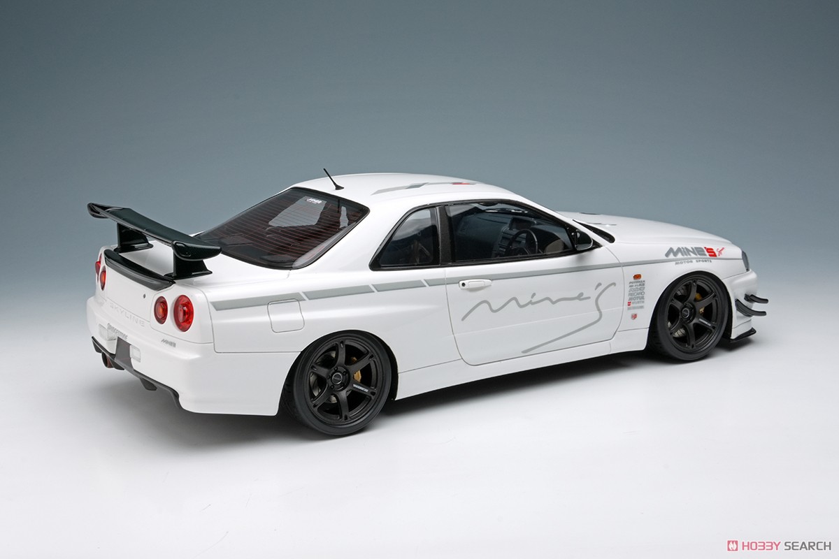 マインズ スカイライン GT-R (BNR34) V-spec N1 東京オートサロン2024