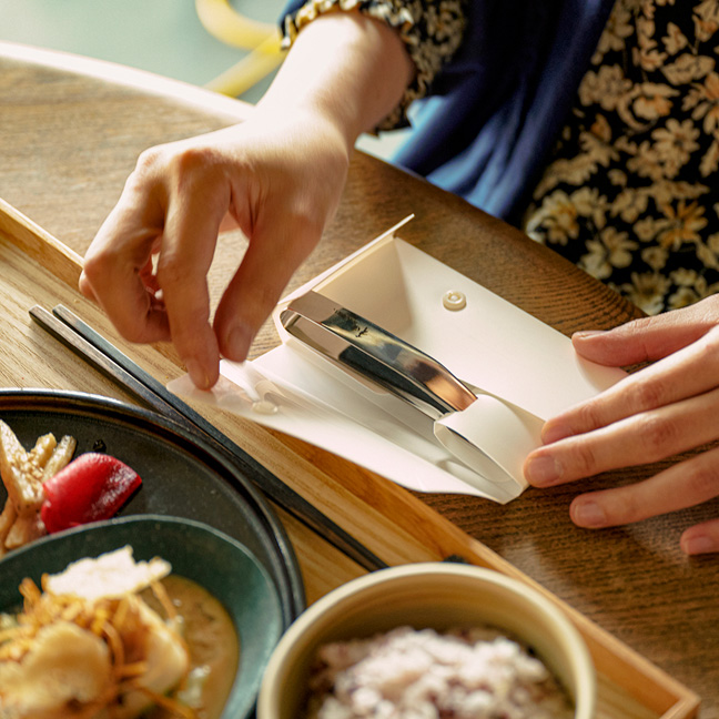 OTOMO(オトモ) 携帯用ハサミ＆トングセット／簡易ケース｜COOCAN++