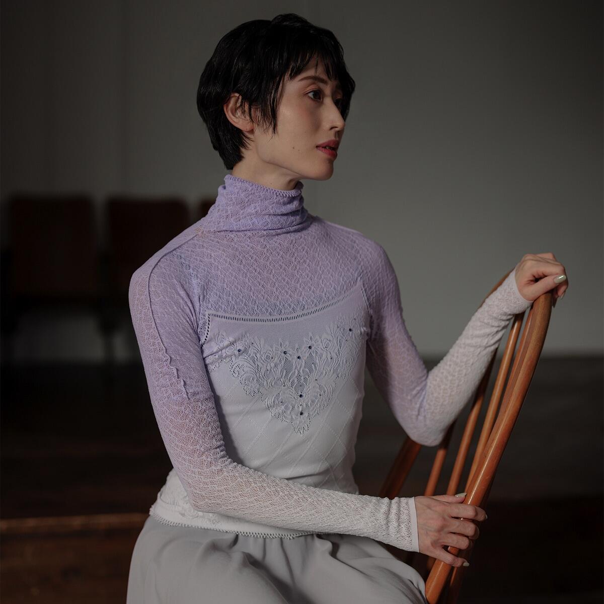 ラグジュアリーノーソーイングニット ｜チャコット