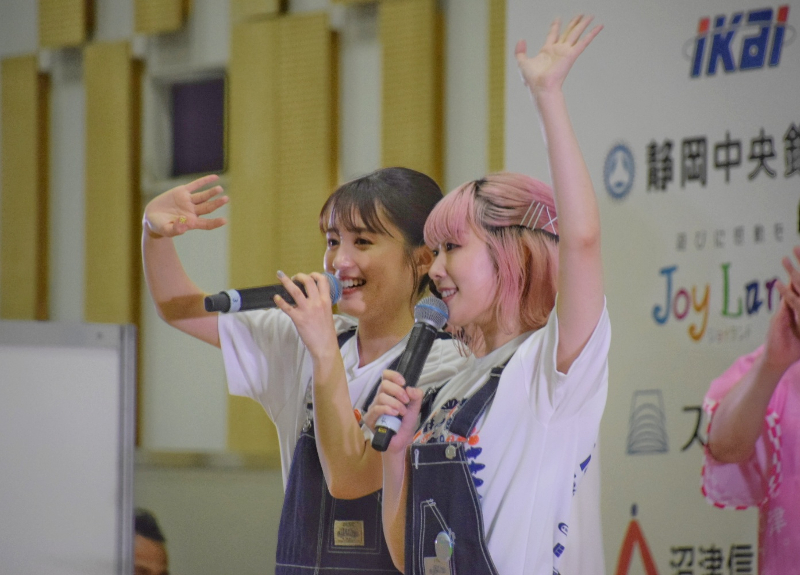 ラブライブ 幻日のヨハネ Aqours 逢田梨香子 缶バッジ まとめ売り ラブ