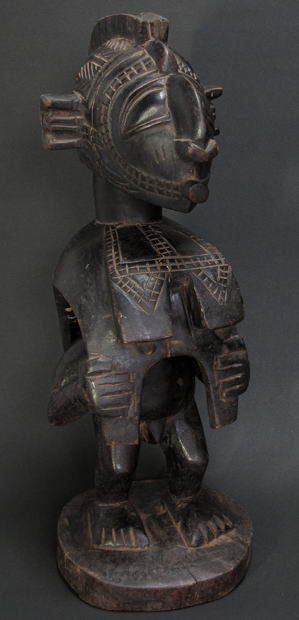 アフリカの木像2＜売切れ品展示室：アフリカ雑貨アザライ