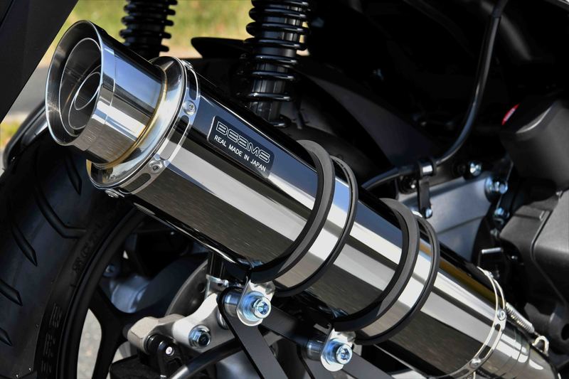 R-EVO2 スーパーメタルブラック フルエキゾースト：PCX125：2023