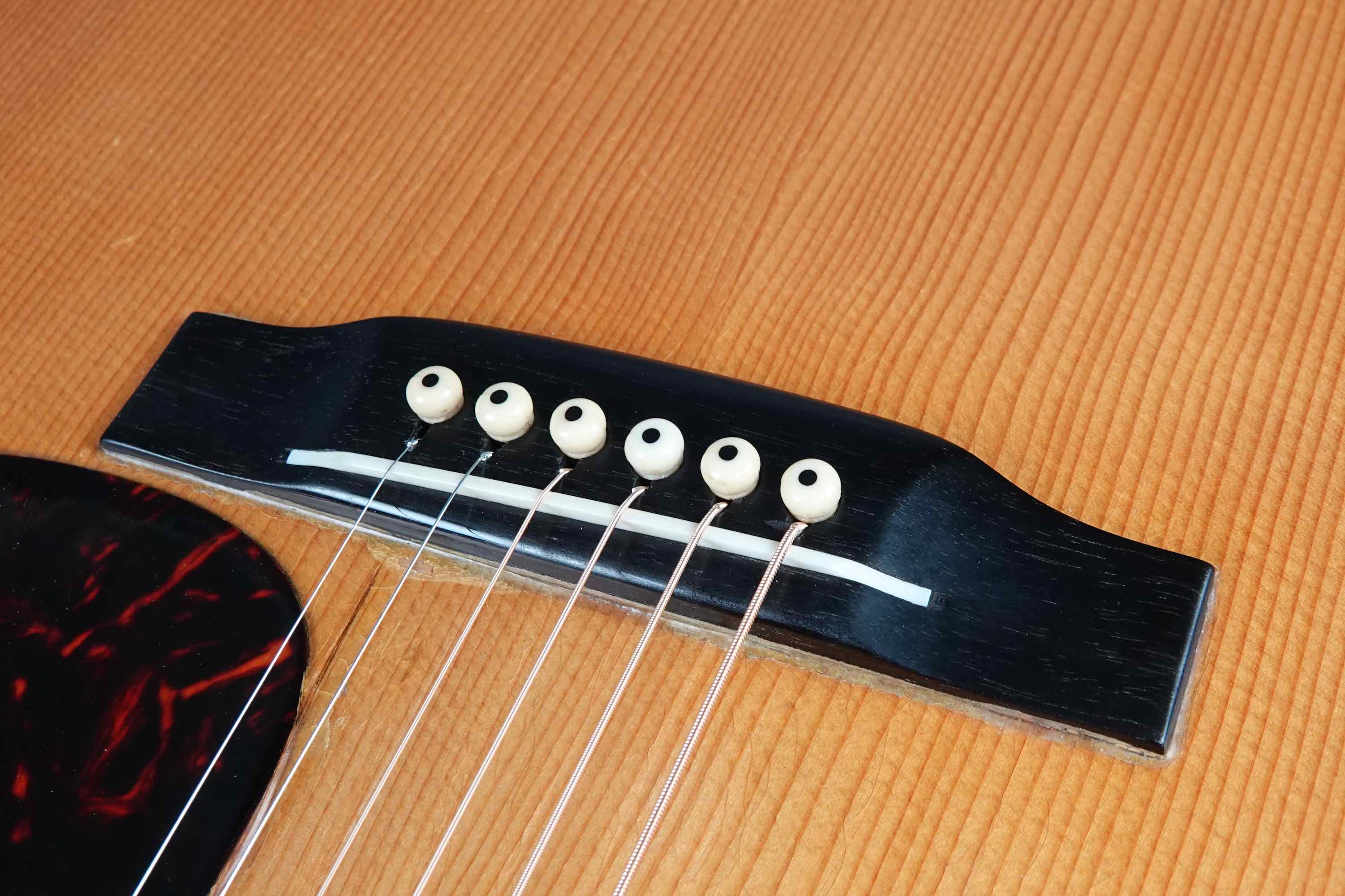 Martin D-28 | 楽器詳細ページ [Blue-G]