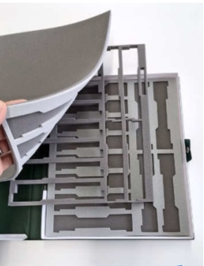 KATO鉄道模型オンラインショッピング 車両ケースDX（21m級 電・気動