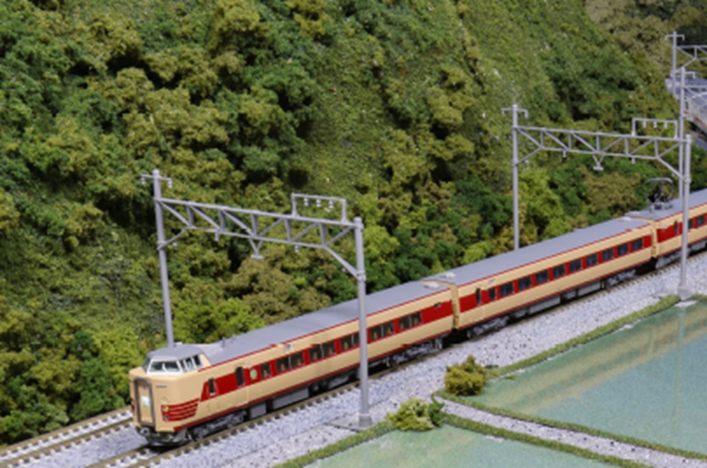 KATO鉄道模型オンラインショッピング 381系「しなの」(JR仕様) 6両基本