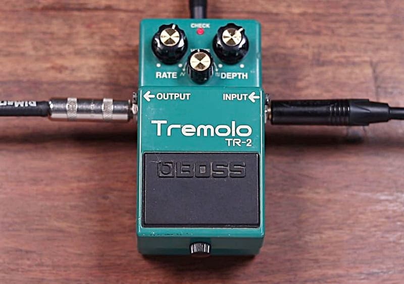 BOSS/TR-2のレビューと使い方!トリムポットが増設されてるってホント