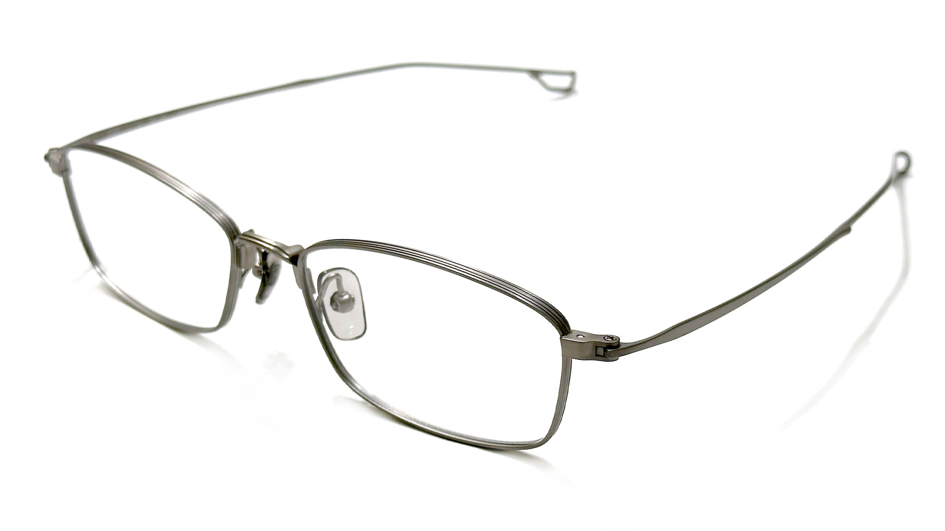 クセなく掛けられるオールチタンメタルフレーム 999.9 2024SS新作 「S