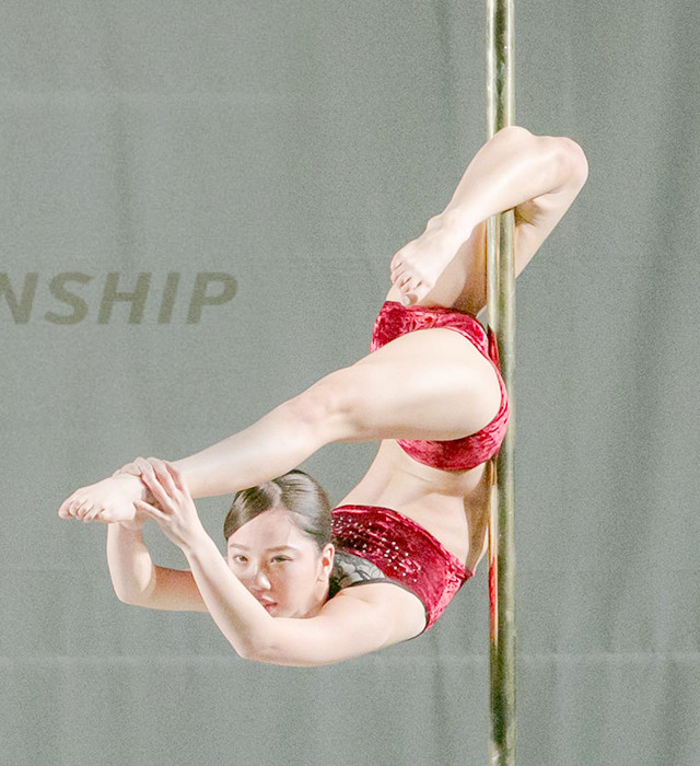 ポールダンスウェア First｜素材・デザインにこだわり