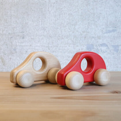 ケラー社 ミニPKW：ラトルにもなる一回り小さいPKW | krtek select toys