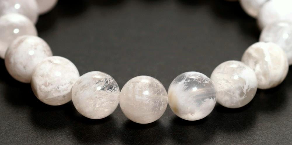 高品質]ホワイトセリサイトインクォーツブレスレット（約11mm玉