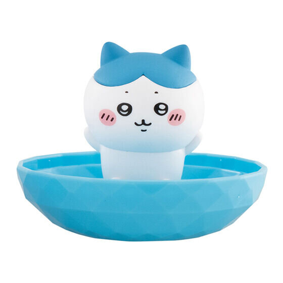 ちいかわ」といっしょに“アクセサリー”を飾れる！高級感あるケースも