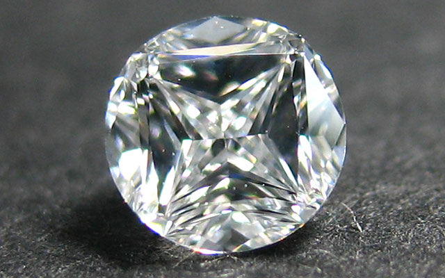 ラウンド・モディファイド・ブリリアント ダイヤモンド ルース 0.183ct