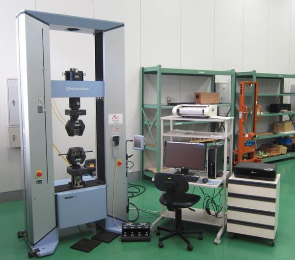 M201：精密万能試験機（250kN） - 大分県産業科学技術センター