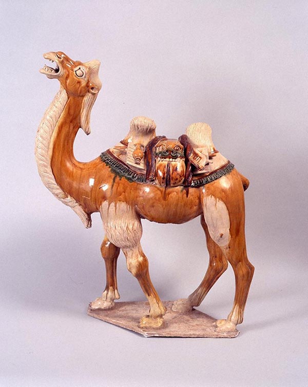 三彩駱駝｜展示中の日本・東洋のやきもの｜コレクション｜岡田美術館