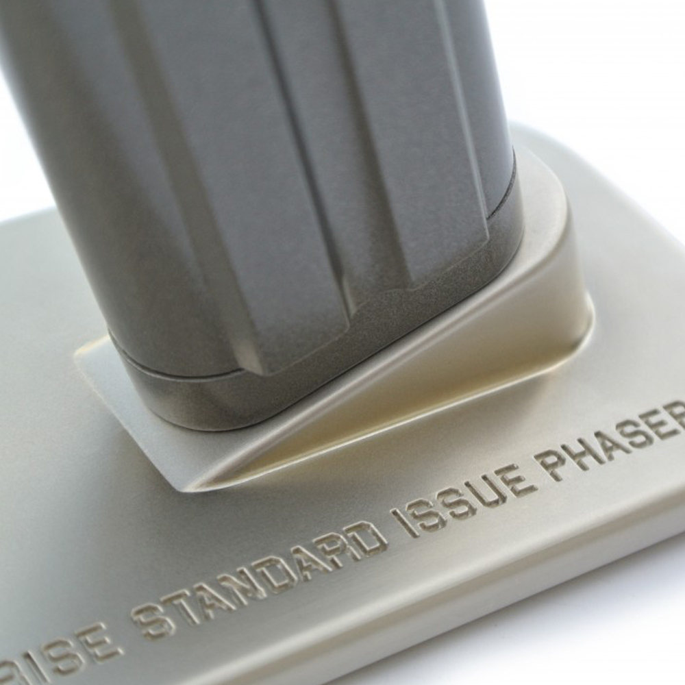 The Original Series Phaser replica universal remote control | 株式