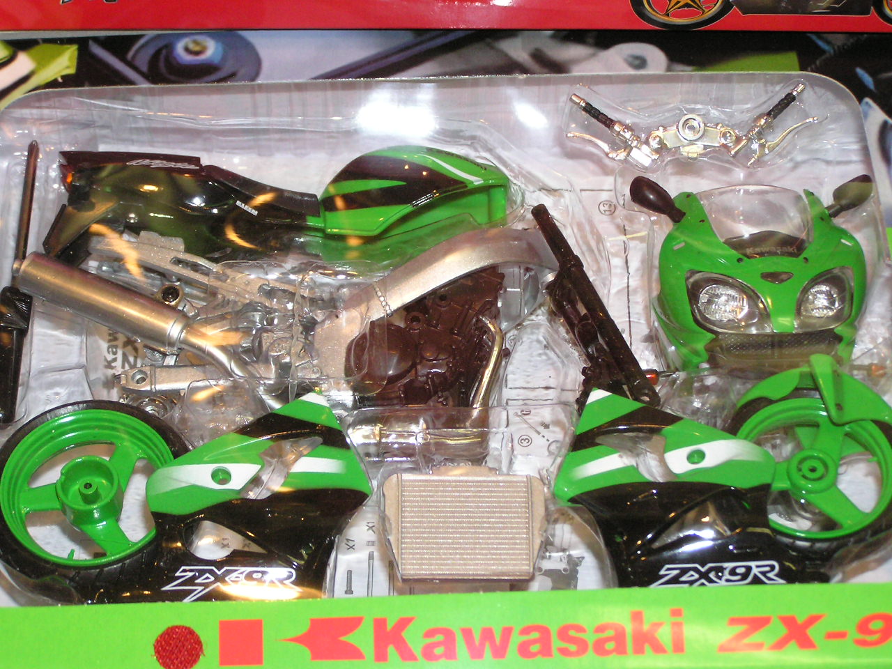 NEWRAY（ニューレイ） 東京おもちゃショー2004 ミニカー専門店