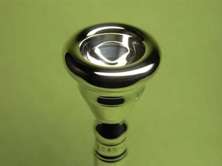 マーシンキウィッツ 新品トランペットマウスピース CLAUD GORDON P22