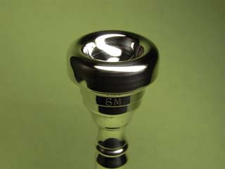 ジャルディネリ 新品トランペットマウスピース 6M