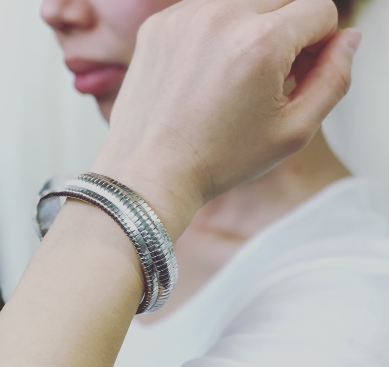 Ring Somaリングソーマ オルゴンリング｜造顔エステ、造身エステ