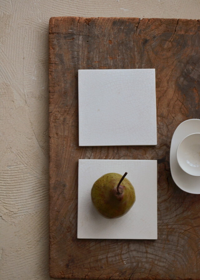 Antique Sam's Collection ホワイトタイル 和製マジョリカタイル