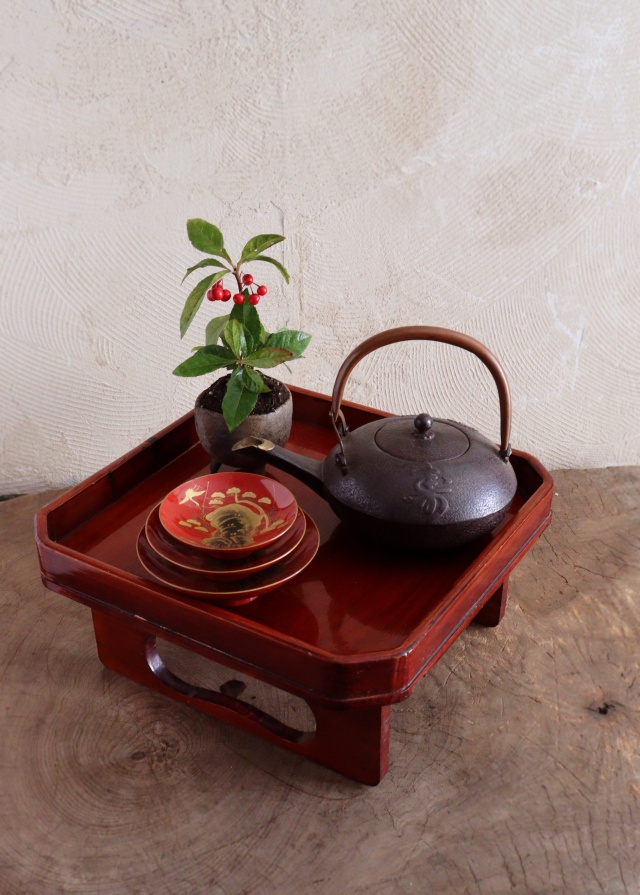 春慶塗り 足付き膳 大小 松透かし お盆 お膳 Antique Sam's Collection