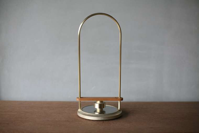 FUTAGAMI - 鋳肌キッチンペーパーホルダー 全国送料無料 | 職人.com