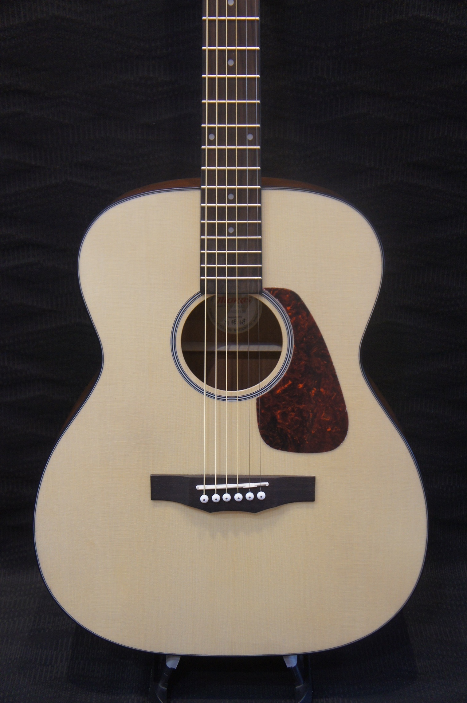 Morris F-1/NAT 商品詳細｜楽器の店ポンポロプー｜初心者から上級者