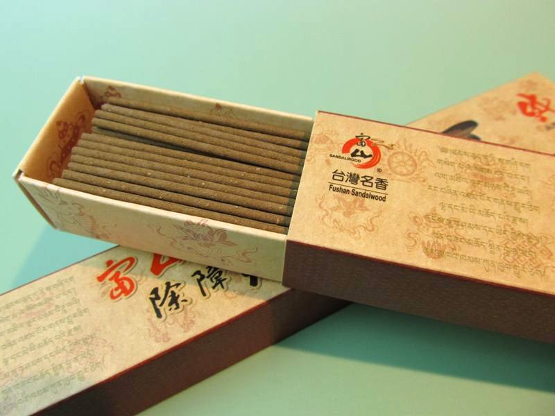 ◇高級 台湾チベット香◇チベット族秘伝 除障香◇たっぷり1箱50g入り