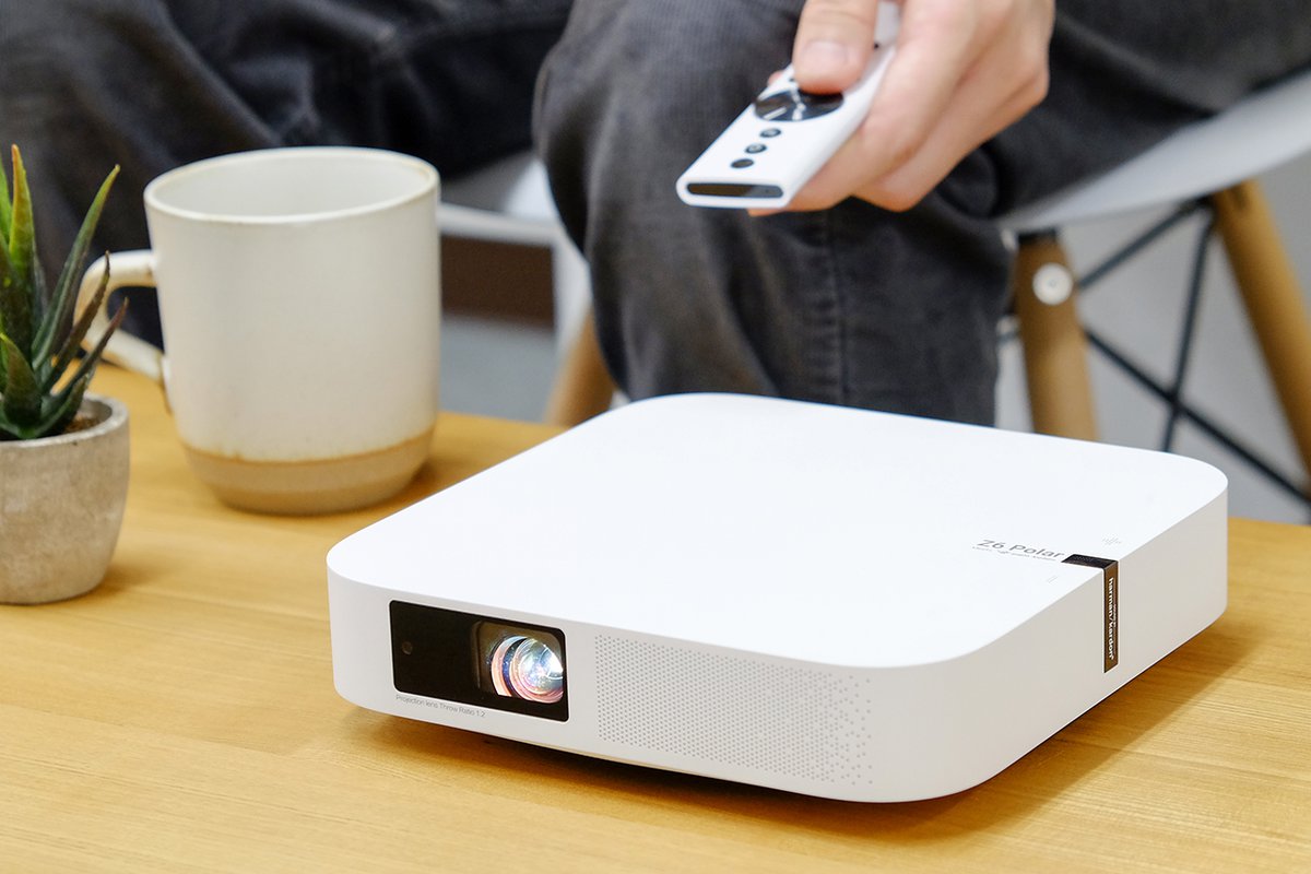 あのpopIn Aladdinから据置プロジェクター登場！驚きの使いやすさ