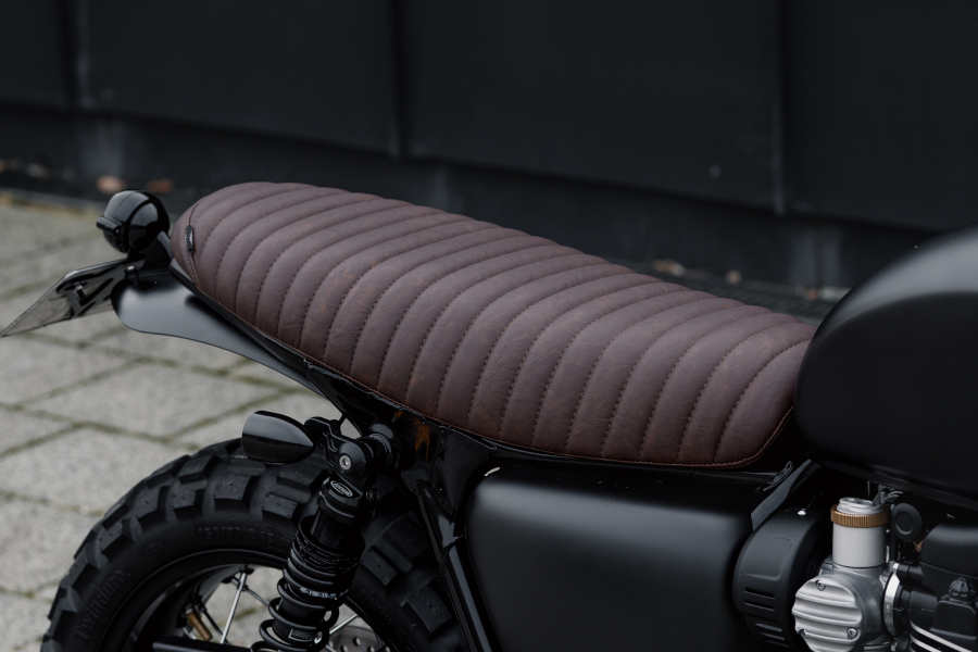 Motone】Triumph スピードツイン1200用 シートが新発売！ | Motone